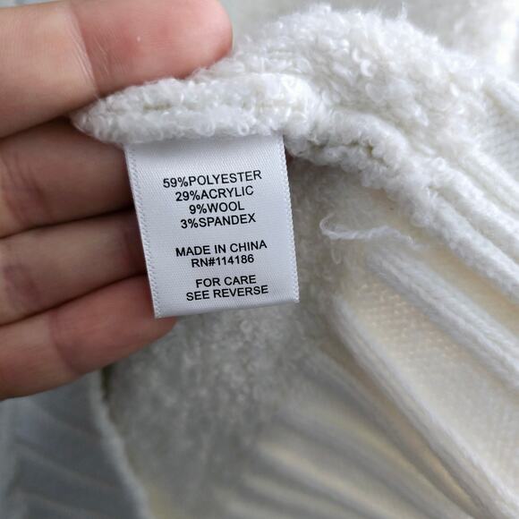 Sugar Moon Wool Blend Quarter Zip Sweater Size L – Cozy, Minimalist, Winter - Picture 4 of 6